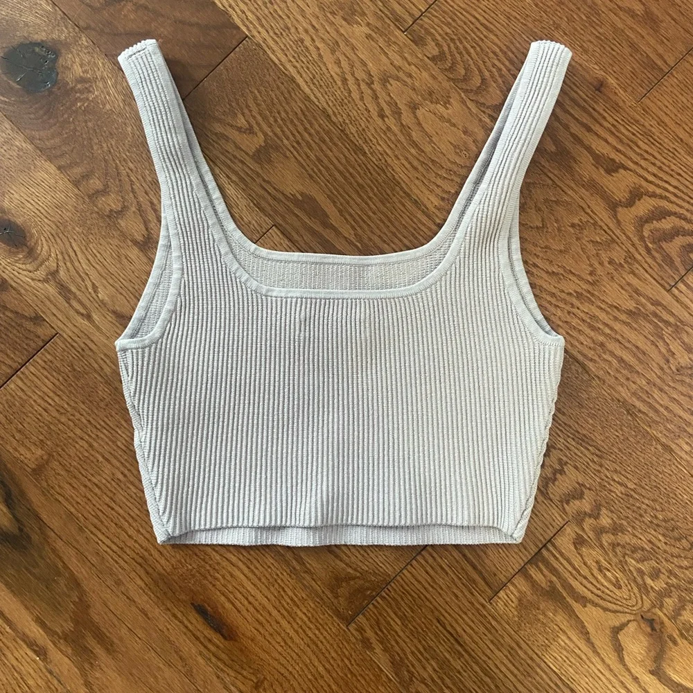 Babaton Ribbed Grey/Pink Crop Top - Picture 2 of 4